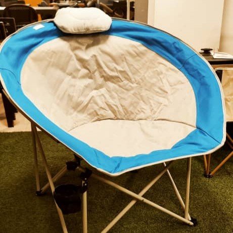 صندلی تاشو مدل moon chair